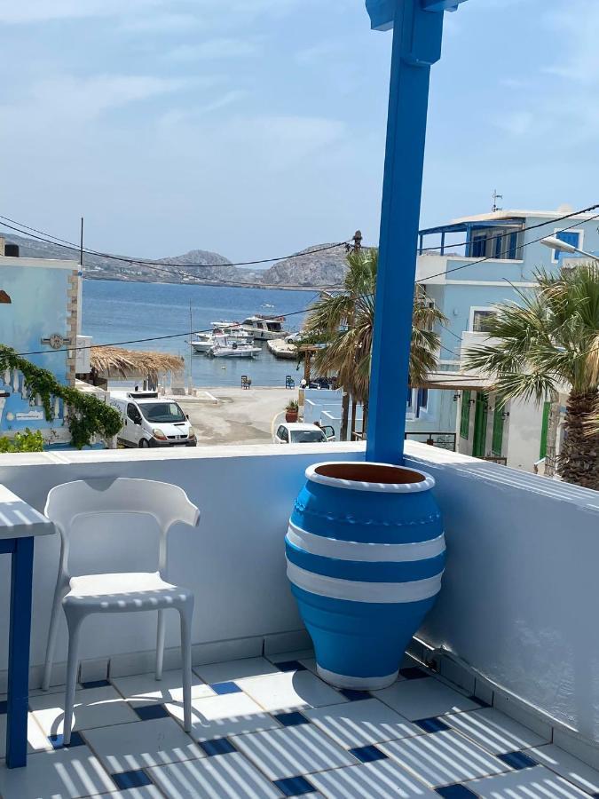 Giavasi Seaside Finiki Apartment Екстериор снимка