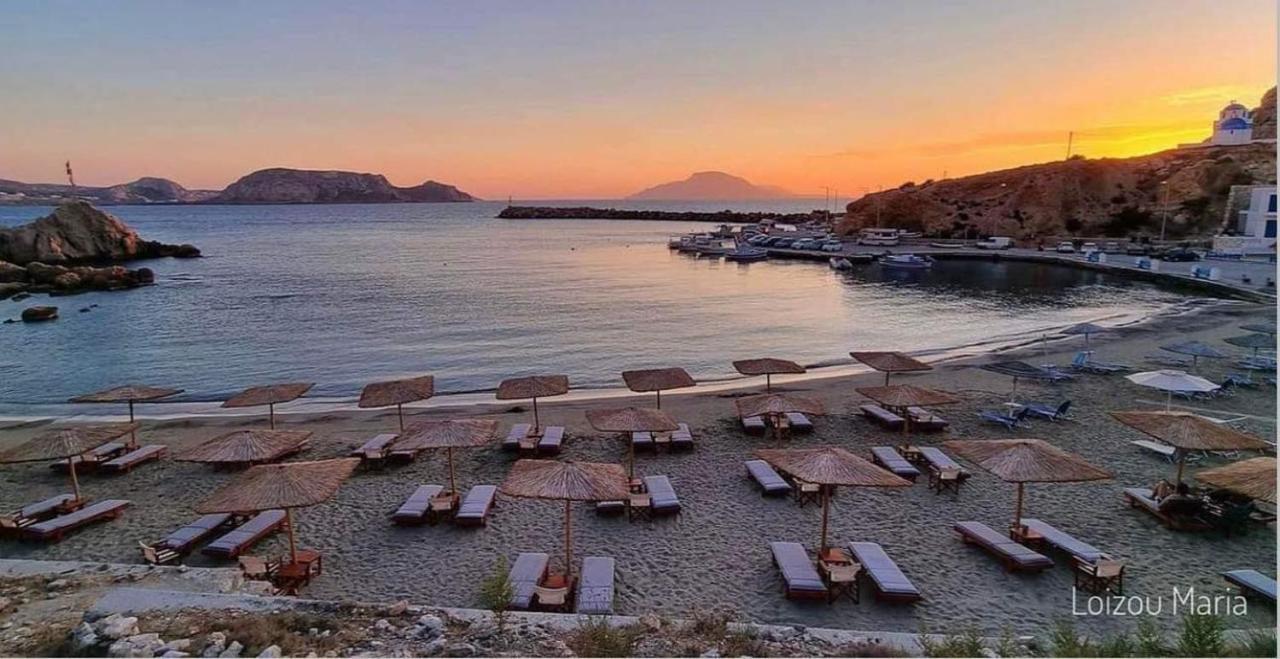 Giavasi Seaside Finiki Apartment Екстериор снимка