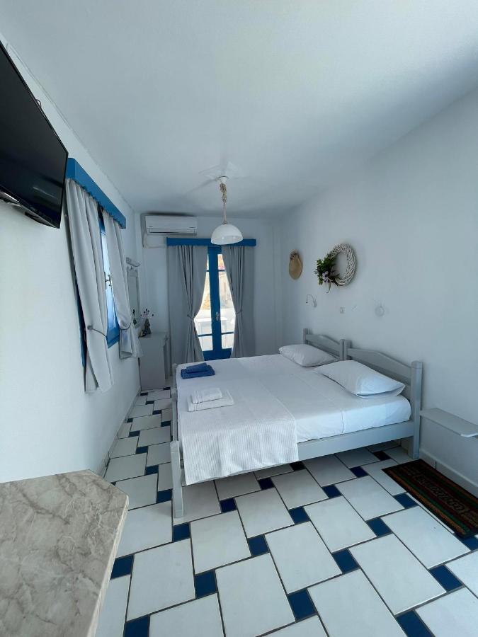 Giavasi Seaside Finiki Apartment Екстериор снимка
